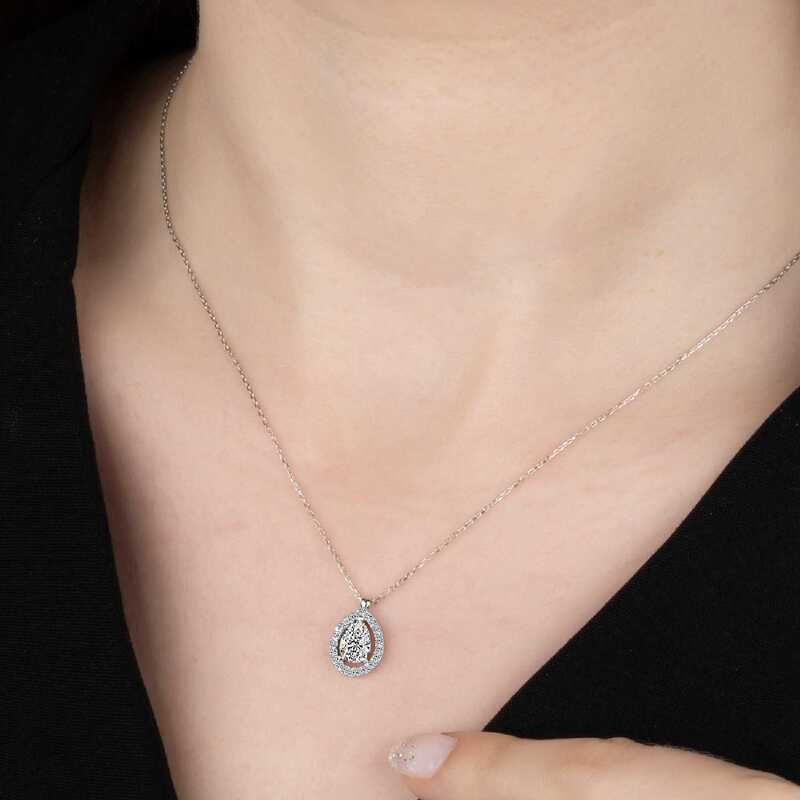 Silver Solitaire Necklace with Swarovski Crystals