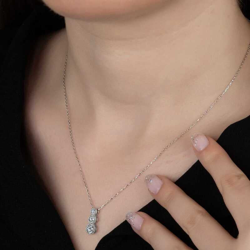 Silver Three-Stone Solitaire Necklace with Swarovski Crystals